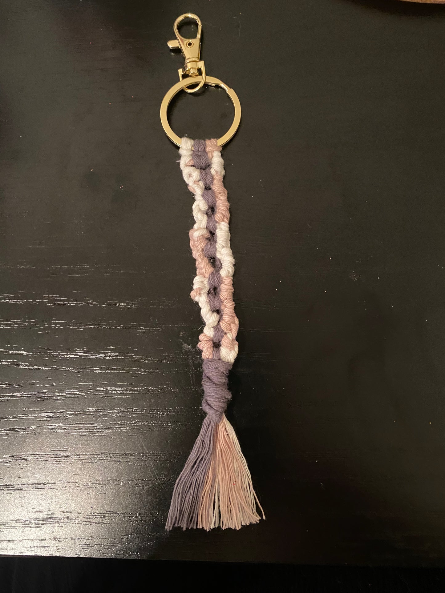 Macrame keychain